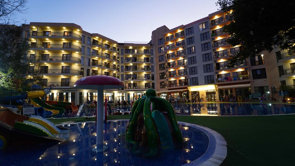 PRESTIGE_AQUAPARK__HOTEL_NISIPURILE_DE_AUR_BULGARIA_AIR_TOUR_TRAVEL